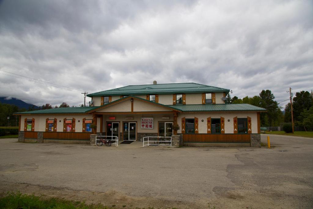 Valemount Hotel Exterior foto